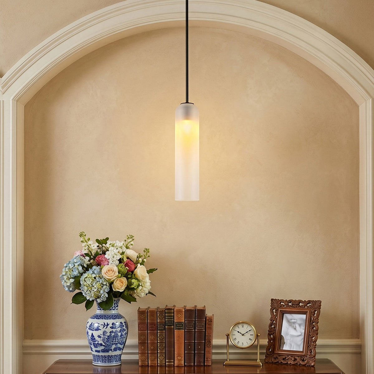 Lampa Wisząca Cylindryczna ze Szklanym Kloszem Dmuchanym Ręcznie
