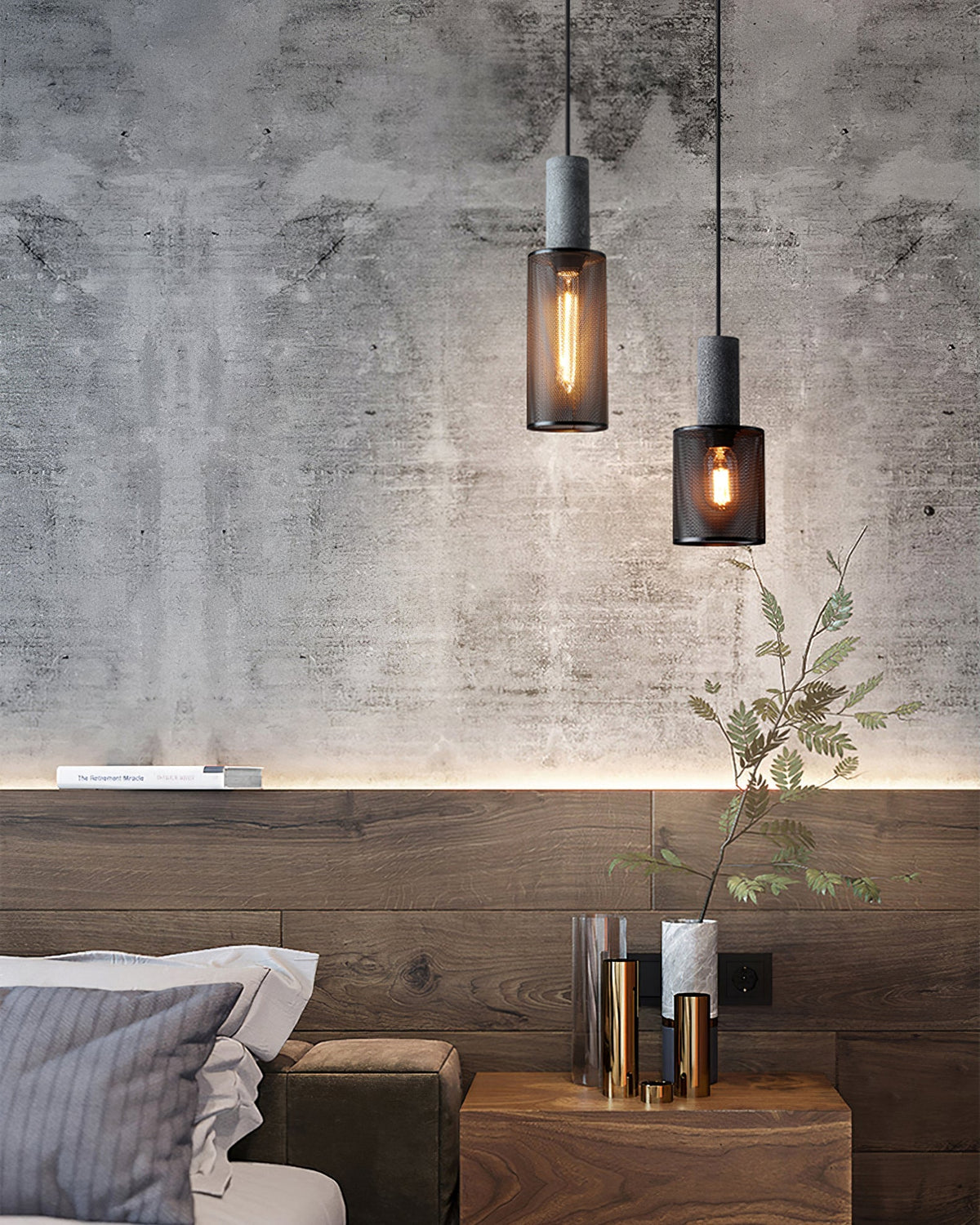 Lampa Wisząca Industrialna z Betonowym Kloszem i Metalową Siatką