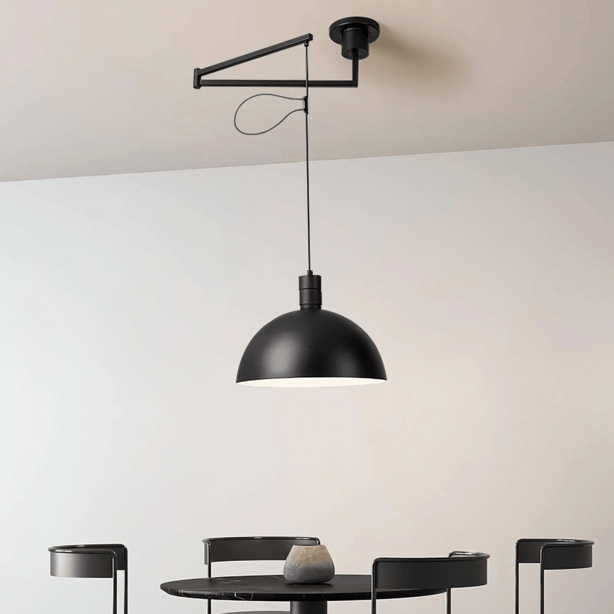 Lampa Wisząca Skandynawska z Ramieniem Obrotowym