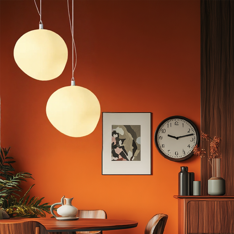 Lampa Wisząca Skandynawska z Kulistym Matowym Kloszem