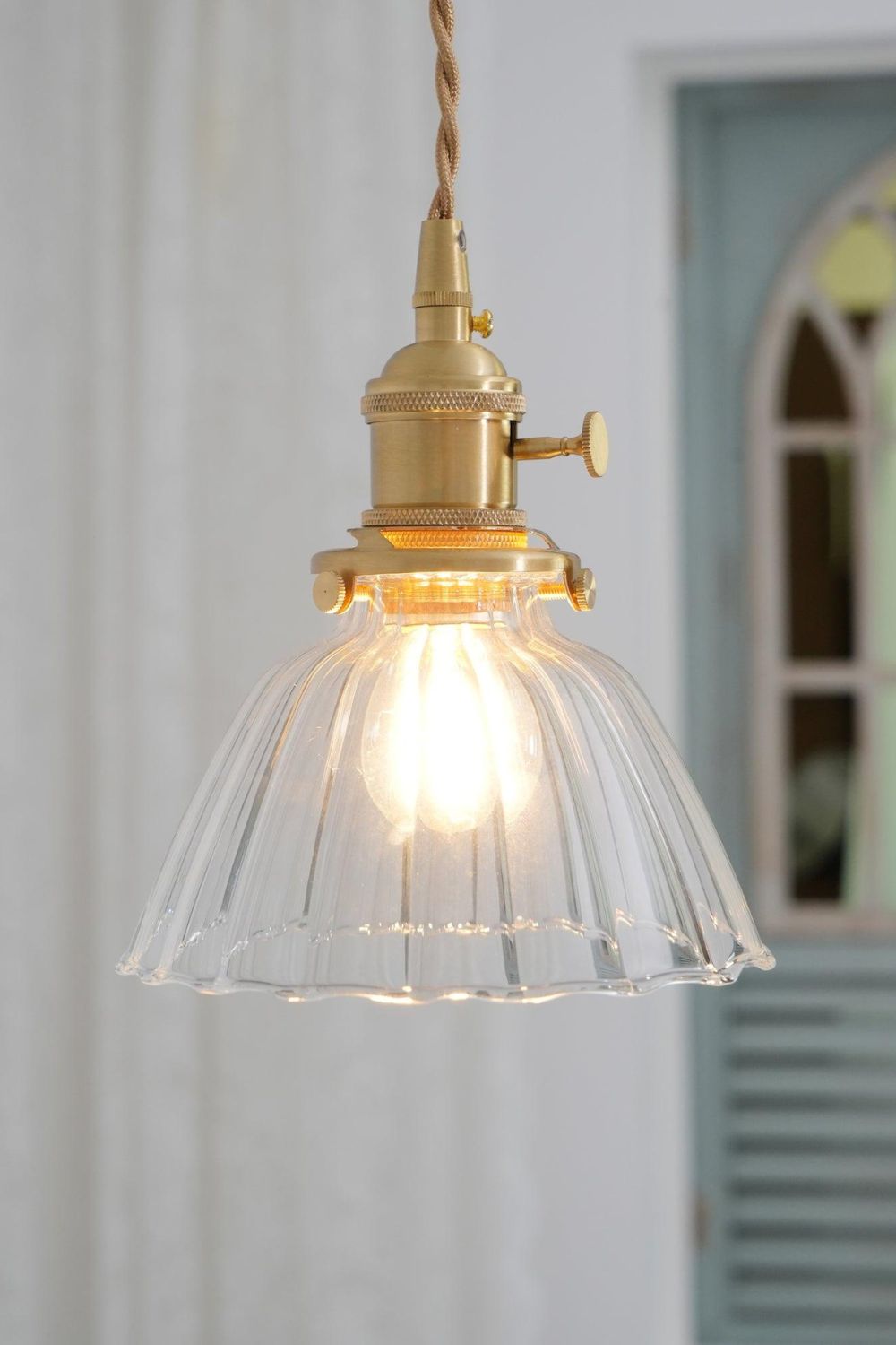 Lampa Wisząca Retro ze Szklanym Kloszem z Prążkowanego Szkła