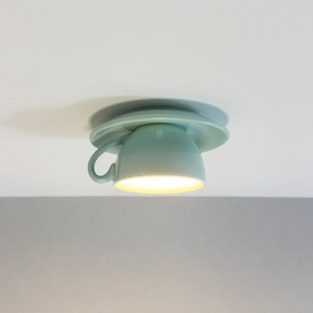 Lampa Sufitowa Retro w Kształcie Filiżanki z Gwintem G4