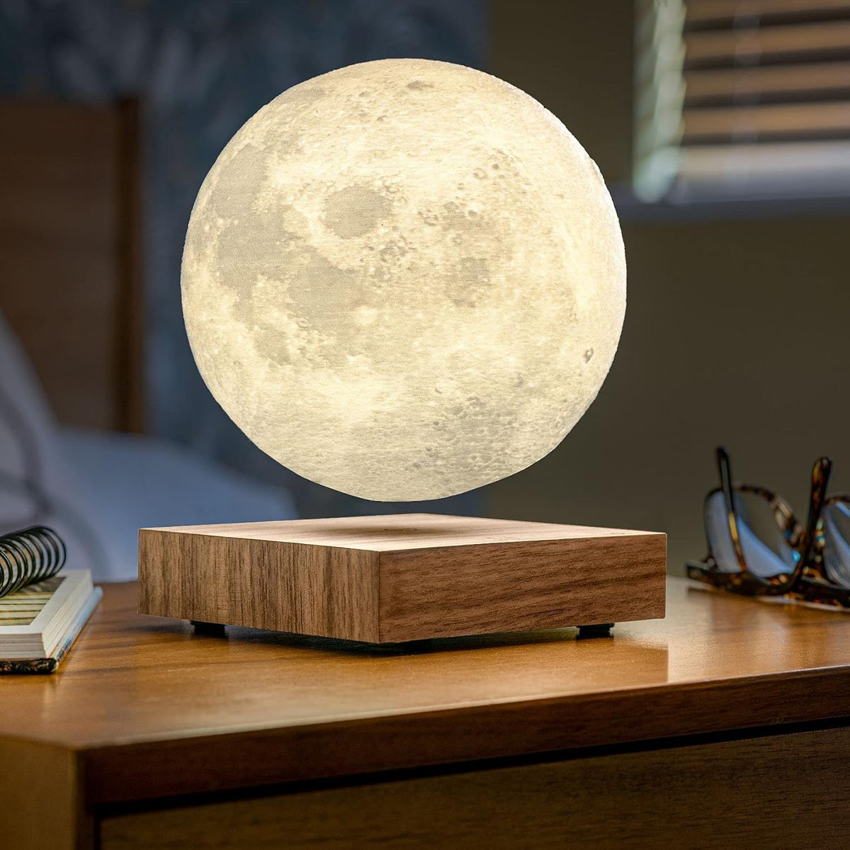Lampa Dekoracyjna Księżyc Lewitujący z Drukiem 3D