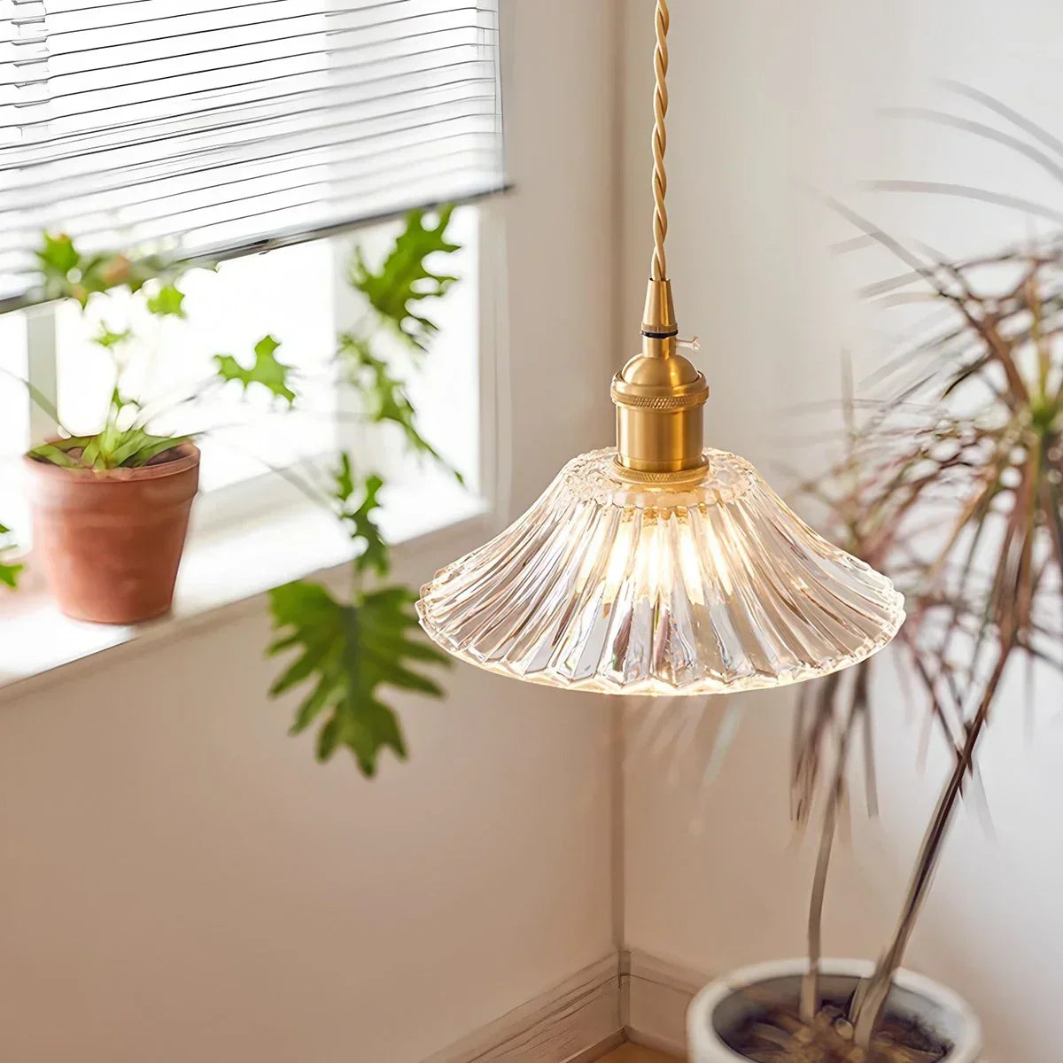 Lampa Wisząca Vintage ze Szklanym Kloszem i Regulowanym Przewodem