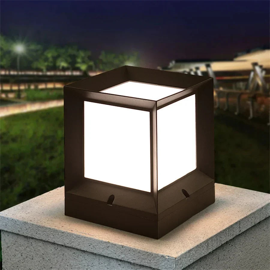 Lampa Ogrodowa Słupkowa Czarna z Białym Kloszem - 2