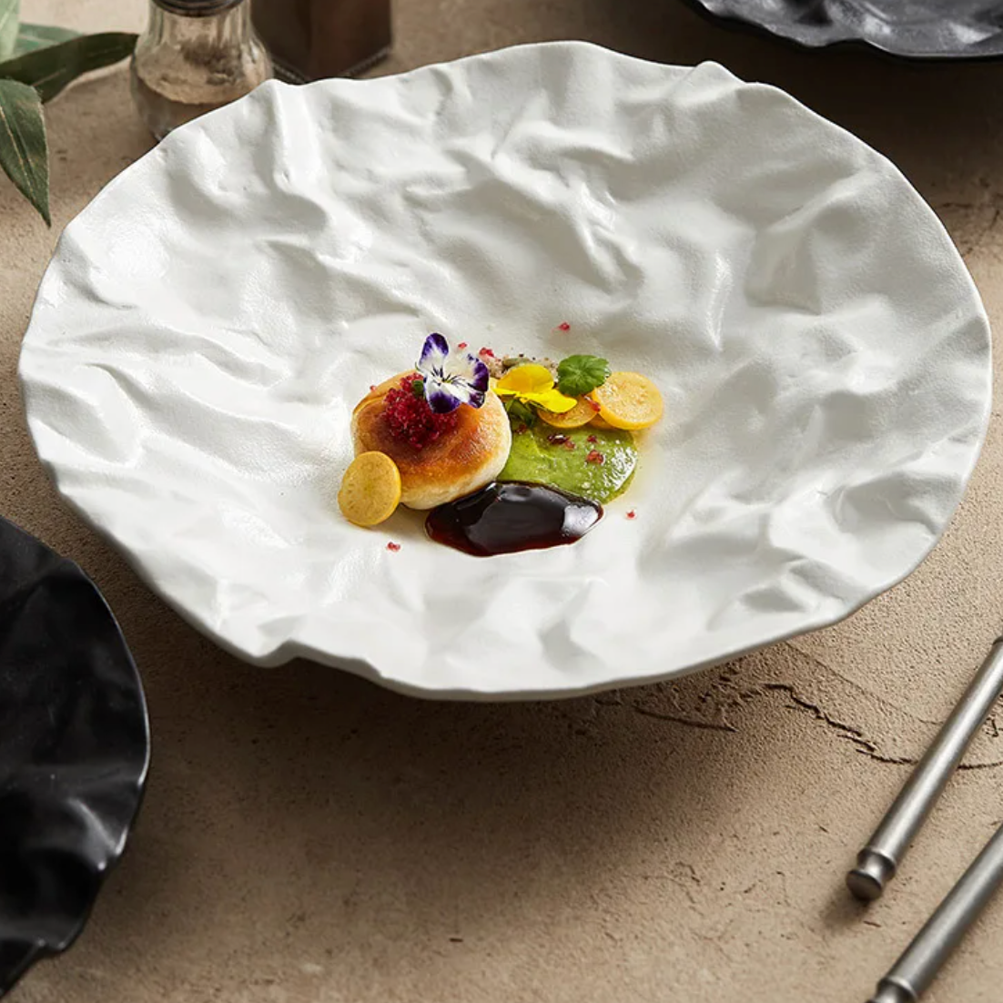 Miska Serwowa Faliowana Ceramiczna Dekoracyjna