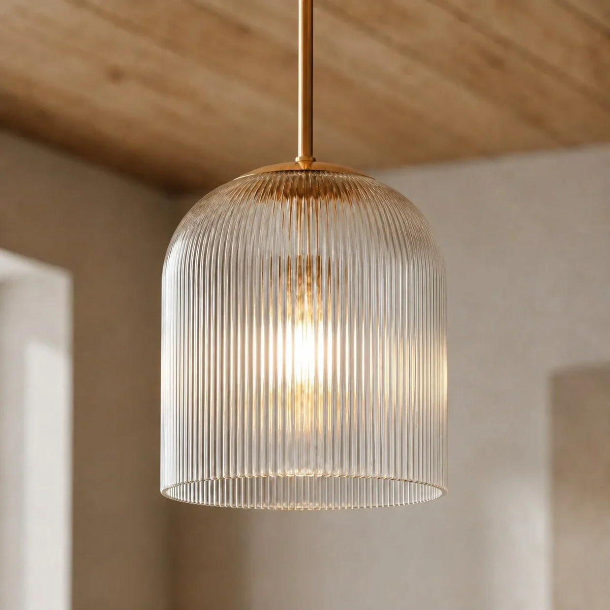 Lampa Wisząca Szklana Prążkowana z Mosiężnym Wykończeniem - 2