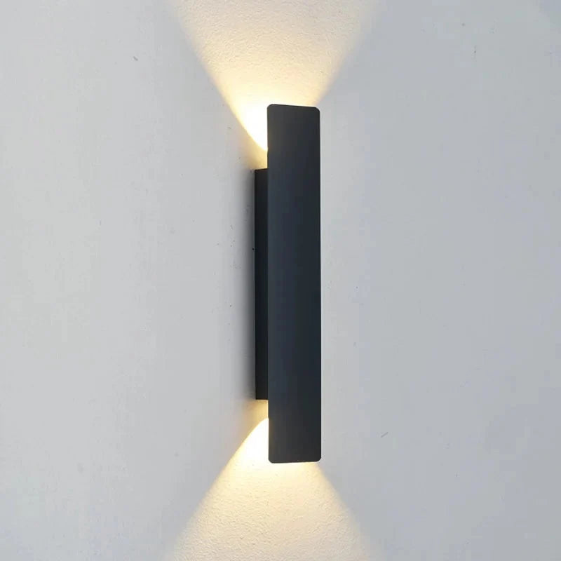 Kinkiet Zewnętrzny LED Minimalistyczny z Oświetleniem Góra-Dół