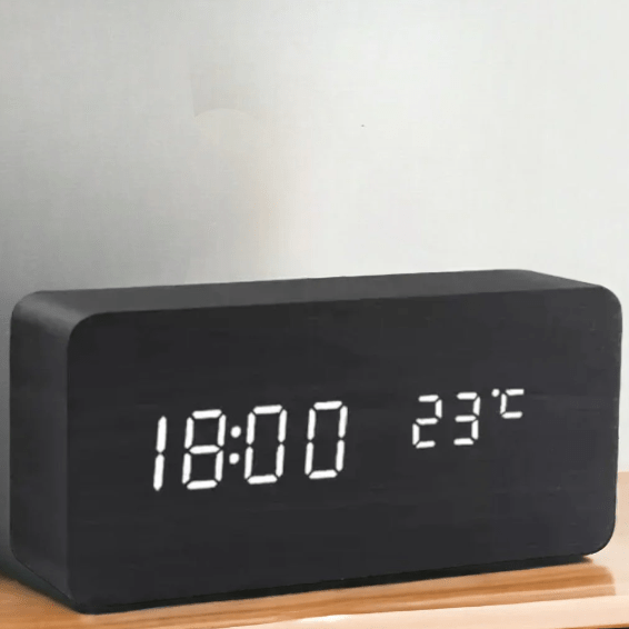 Budzik LED Drewniany z Wyświetlaczem Temperatury i Aktywacją Głosem - 7