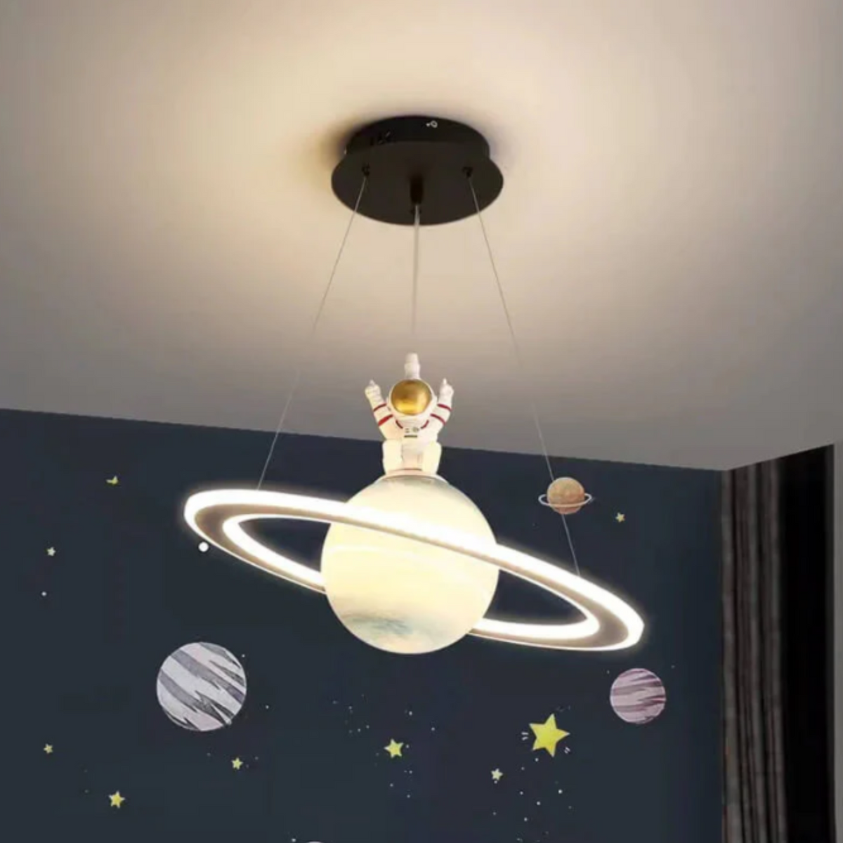 Lampa Wisząca Kosmiczna Planeta LED do Pokoju Dziecięcego