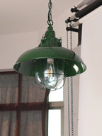 Lampa Wisząca Industrialna Vintage z Kloszem i Kratką Ochronną - 3