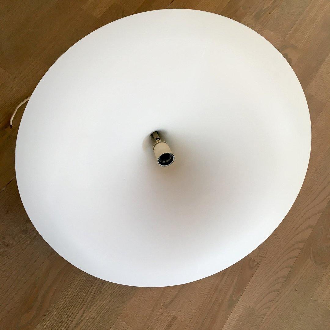 Lampa Wisząca Minimalistyczna z Rzeźbiarskim Kloszem - 8