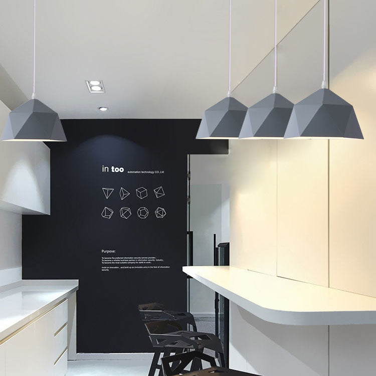 Lampa Wisząca Modern z Geometrycznym Kloszem w Kształcie Diamentu - 7
