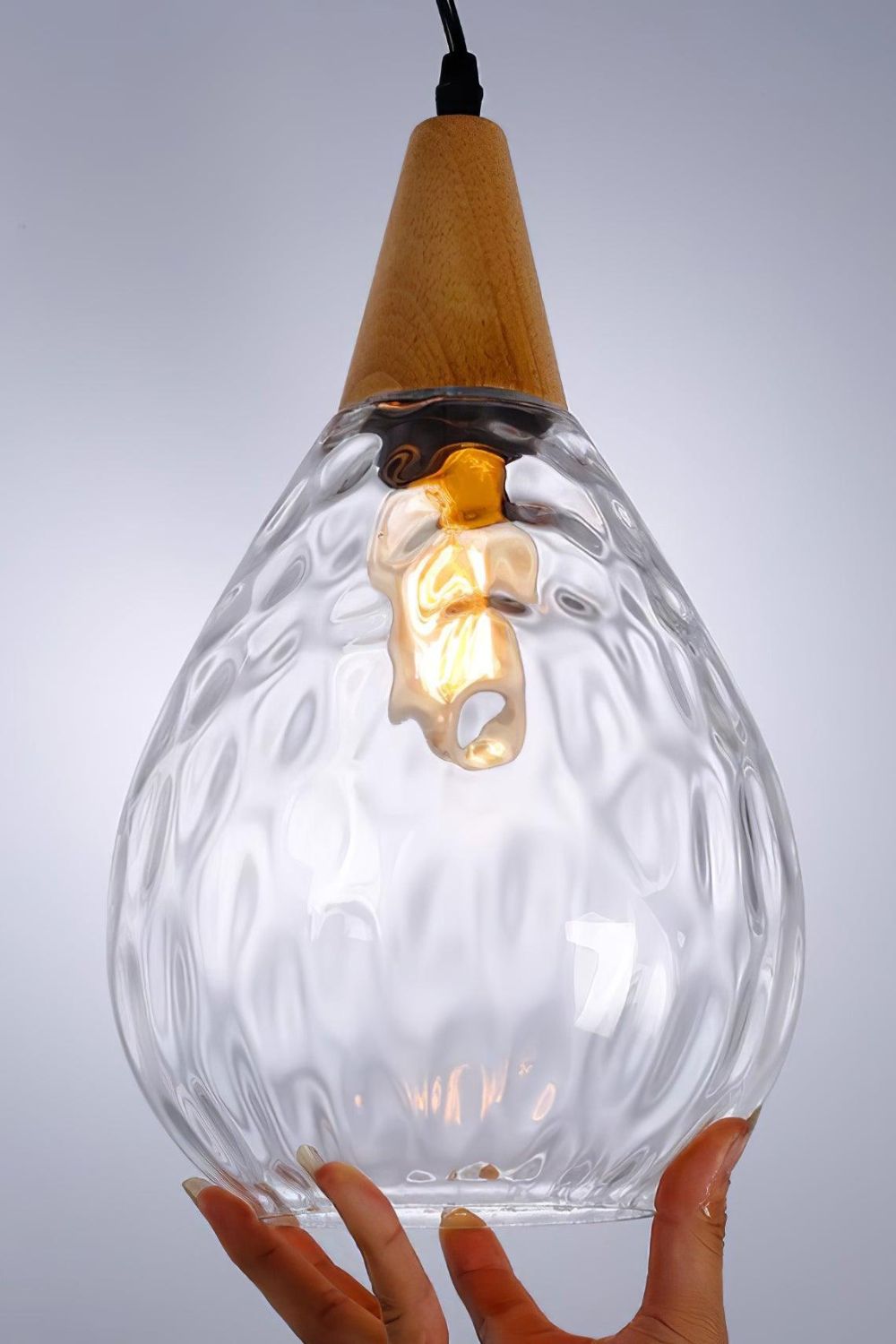 Lampa Wisząca Modern z Żebrowanym Szklanym Kloszem - 13