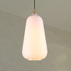 Lampa Wisząca Skandynawska ze Szklanym Kloszem i Drewnianym Detalem - Biały