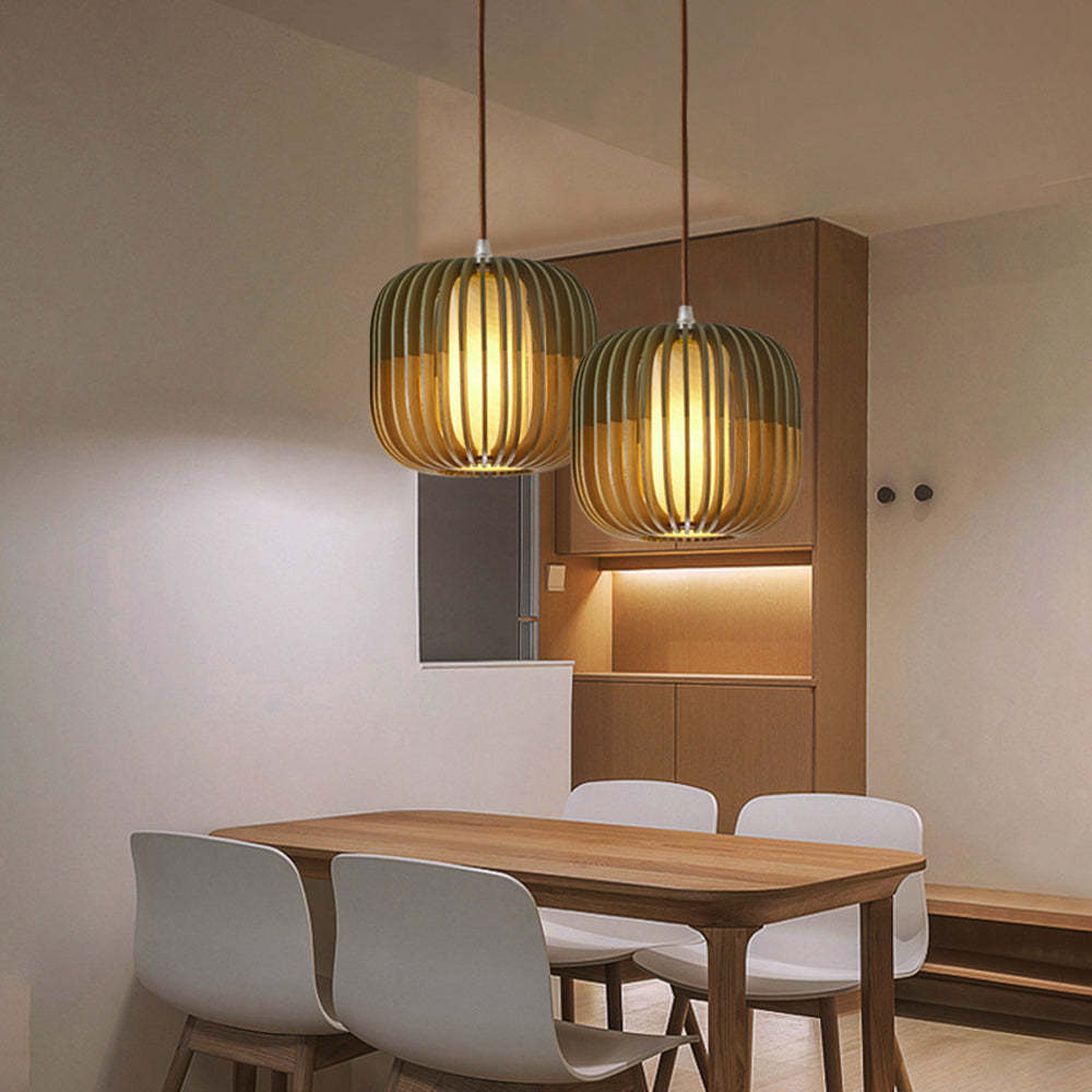 Lampa Wisząca Skandynawska z Drewnianymi Listwami i Tekstylnym Kloszem - 11