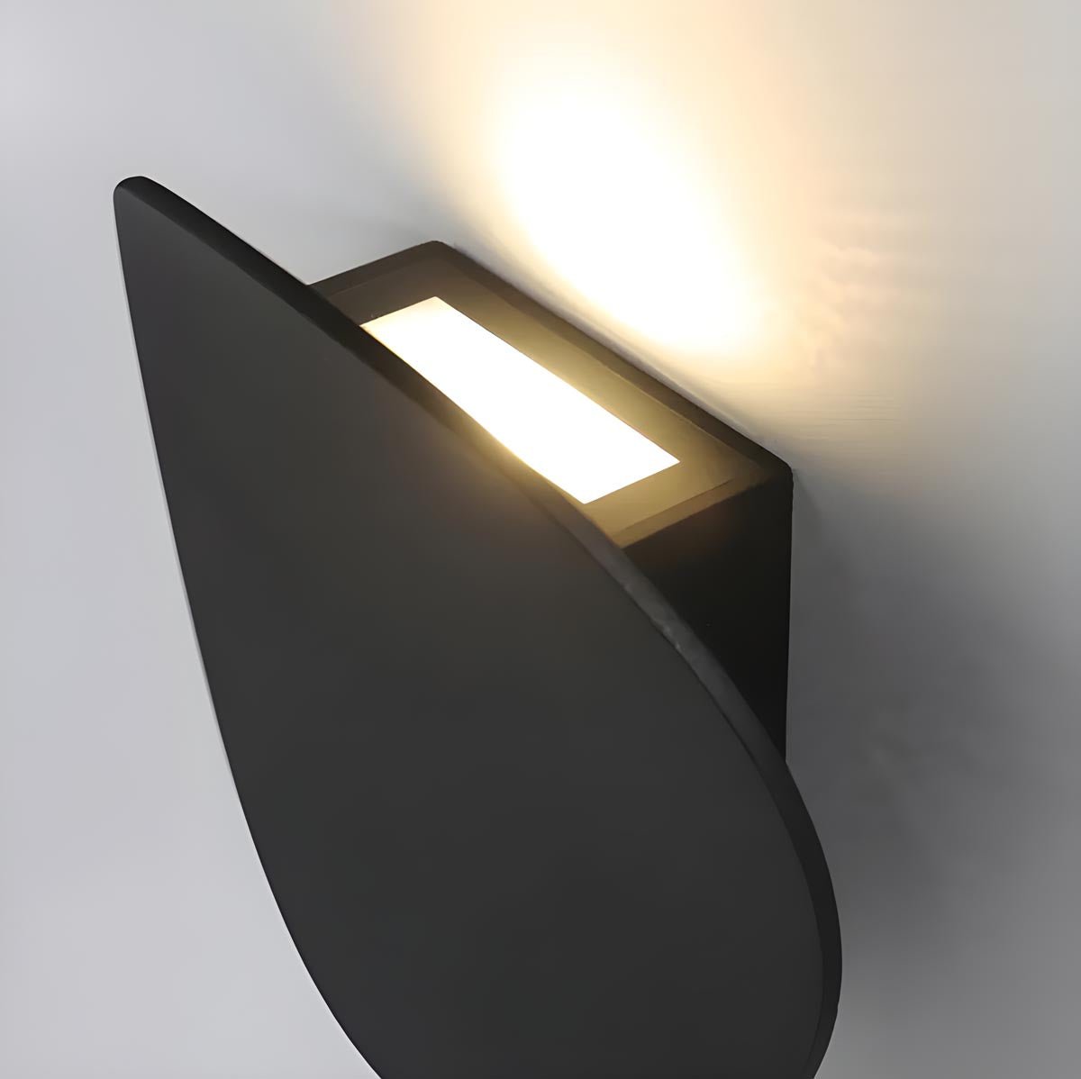 Kinkiet Ścienny Minimalistyczny z Organicznym Kształtem i Wbudowanym LED - 10