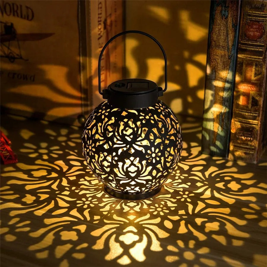 Lampa Ogrodowa Solarna Boho z Ażurowym Wzorem do Postawienia i Zawieszenia - 3