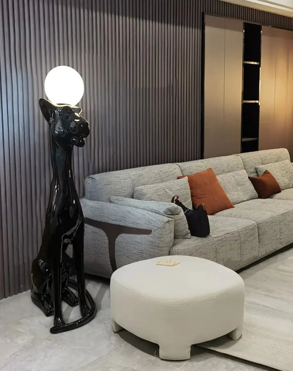Lampa Podłogowa Art Deco z Figurą Pantery i Kloszem Kulistym - 17