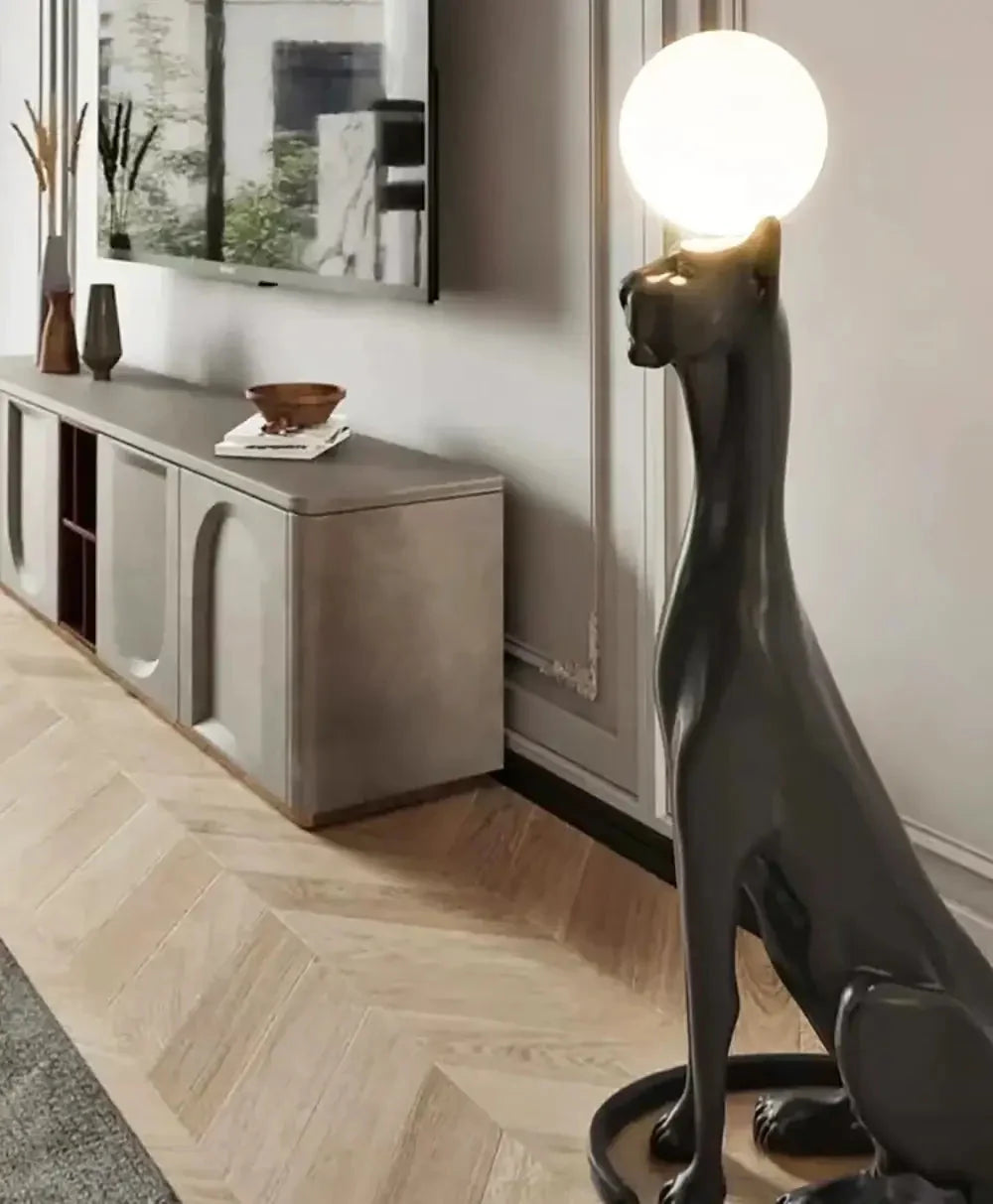 Lampa Podłogowa Art Deco z Figurą Pantery i Kloszem Kulistym - 20