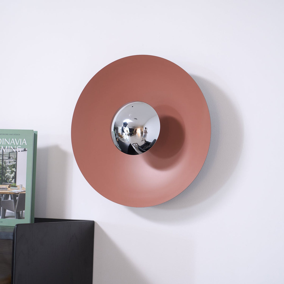 Lampa Ścienna Nowoczesna Minimalistyczna z Okrągłym Kloszem i Zintegrowanym LED - 21