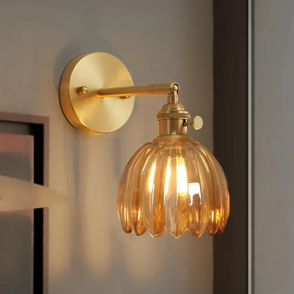 Lampa Ścienna Vintage z Kloszem ze Szkła w Kształcie Kwiatu - Bursztynowy