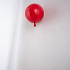 Lampa Ścienna w Kształcie Balonu Nowoczesna z Włącznikiem Sznurkowym - Czerwony