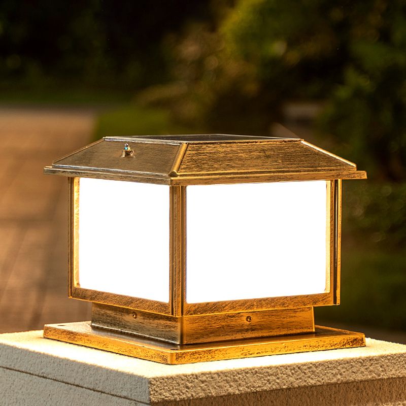 Lampa Słupkowa Ogrodowa Solarna Vintage z Panelem Solarnym - Brąz
