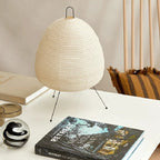 Lampa Stołowa Japandi z Papierowym Kloszem na Trójnogu - 5