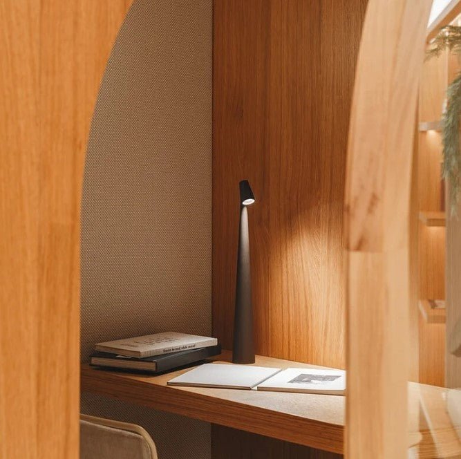 Lampa Stołowa Minimalistyczna Bezprzewodowa z Funkcją Ściemniania i Regulacją Temperatury Barwowej - 9