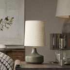 Nordycka Lampa Stołowa z Ceramiczną Podstawą i Abażurem - 9
