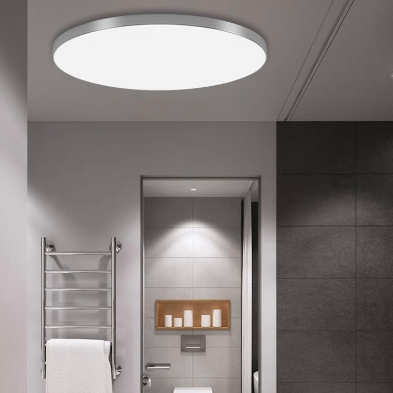 Lampa Sufitowa Minimalistyczna Okrągła Plafoniera z Wbudowanym LED - Srebrny
