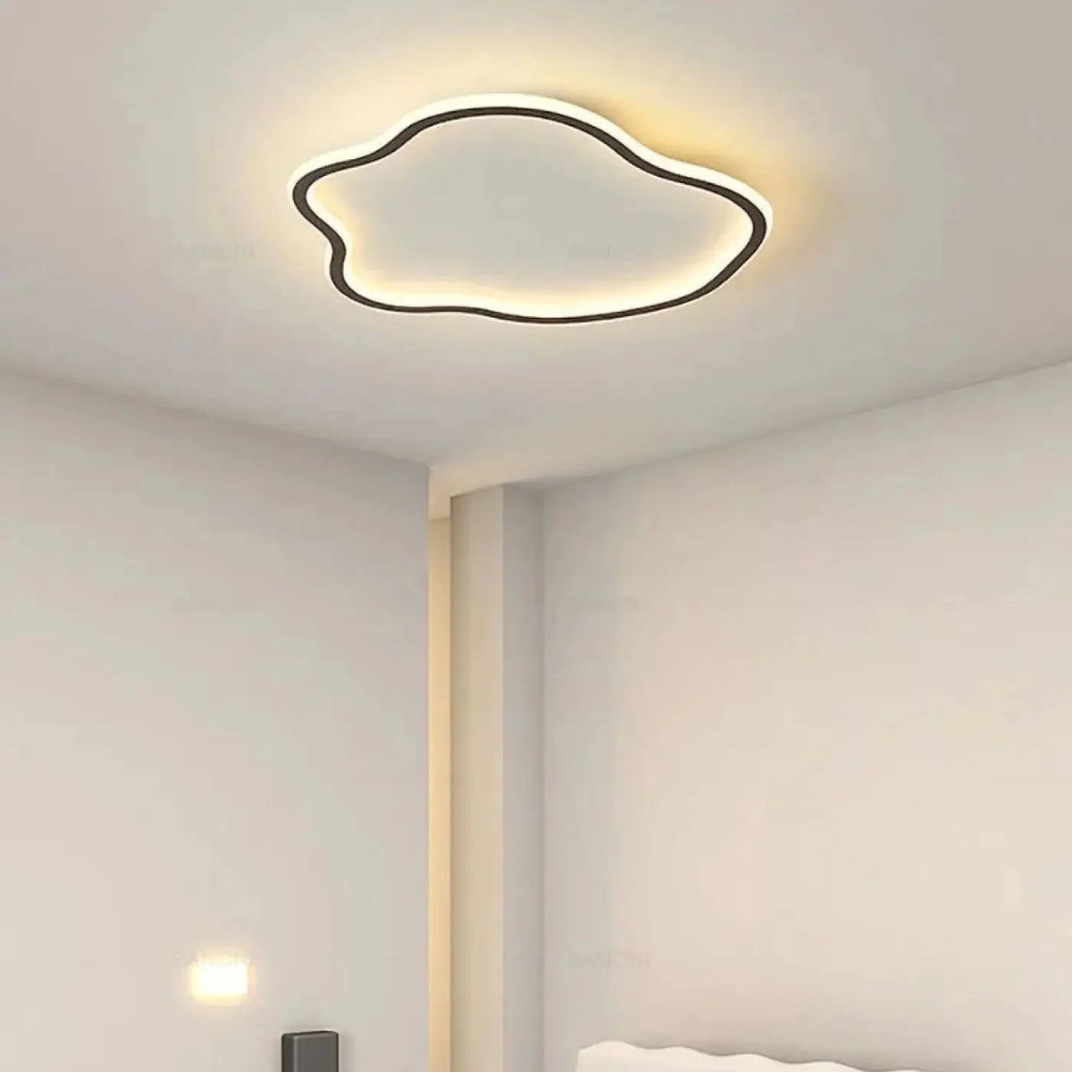 Lampa Sufitowa Minimalistyczna w Kształcie Chmury z Miękkim Światłem - Czarny