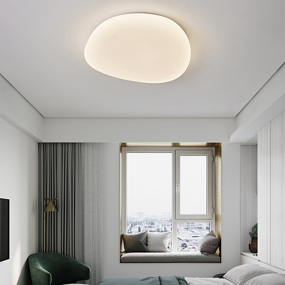 Lampa Sufitowa Minimalistyczna z Organicznym Kloszem w Kształcie Otoczaka