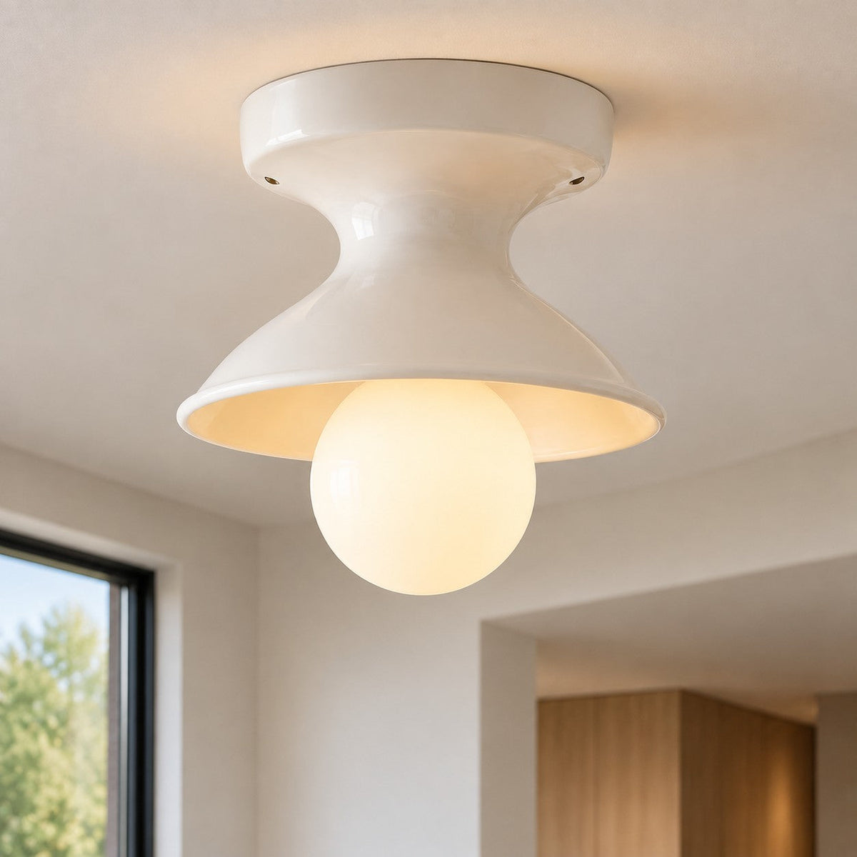 Lampa Sufitowa Natynkowa Retro z Ceramicznym Kloszem w Kształcie Klepsydry - Biały