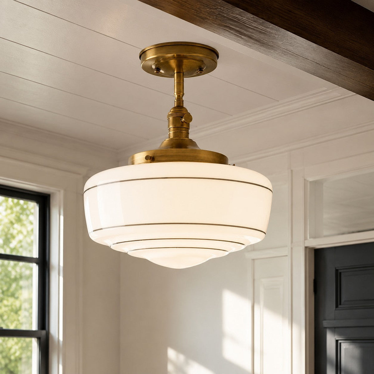 Lampa Sufitowa Retro z Mlecznym Kloszem w Paski na Złotym Stelażu - 3