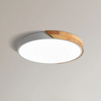 Lampa Sufitowa Skandynawska z Drewnianą Ramą i Zintegrowanym LED - Biały