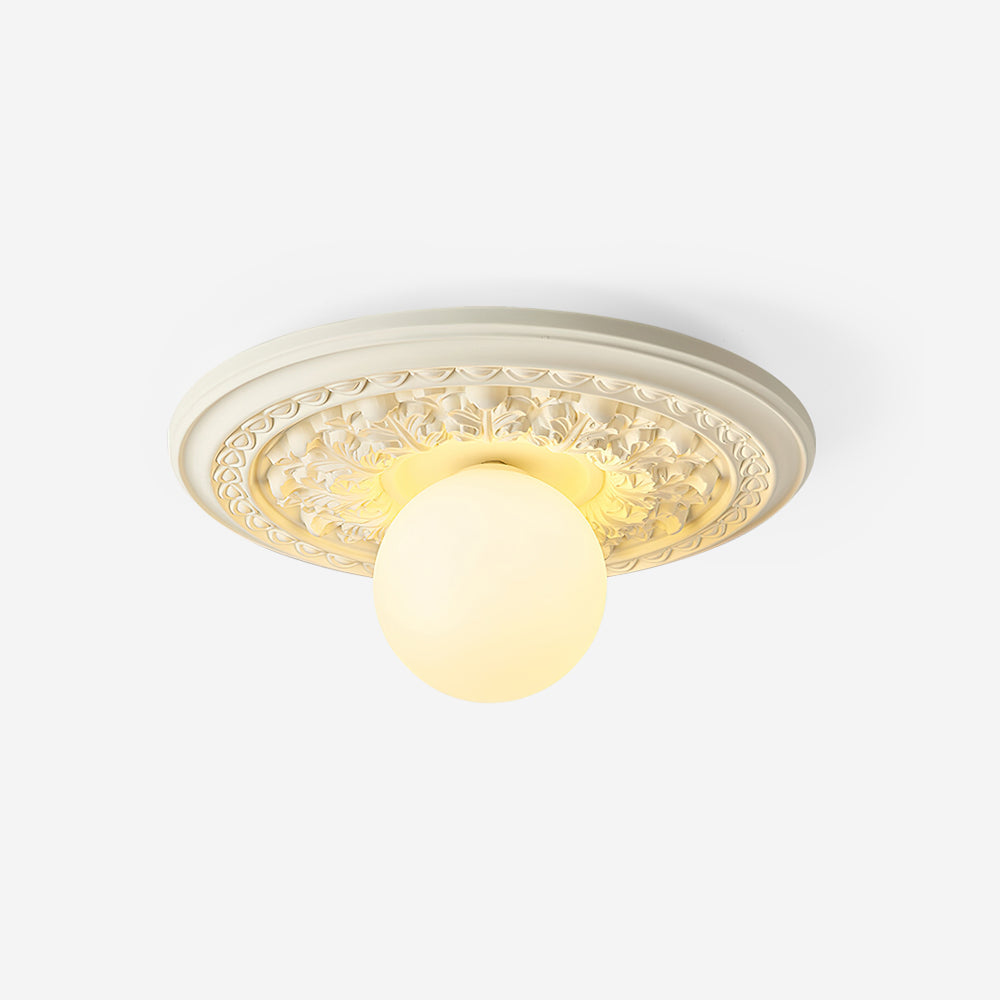 Lampa Sufitowa Vintage z Rzeźbioną Rozetą i Kloszem Kula - 2
