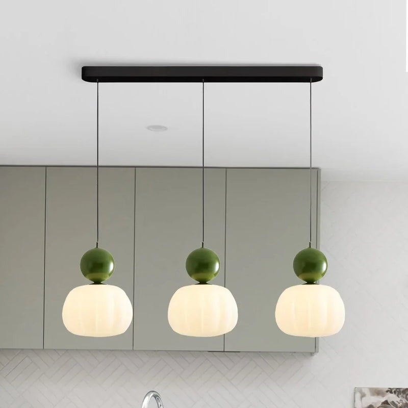 Lampa Wisząca Art Deco z Kulistym Detalem i Matowym Kloszem - Zielony