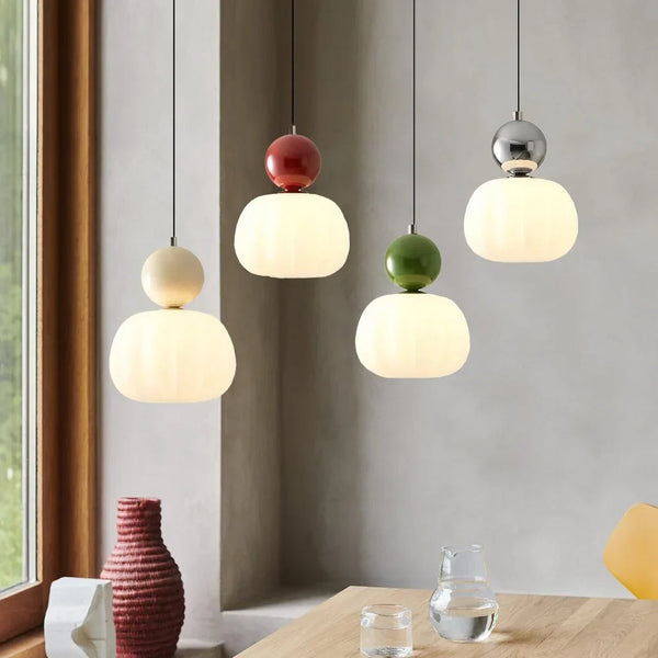 Lampa Wisząca Art Deco z Kulistym Detalem i Matowym Kloszem - 6