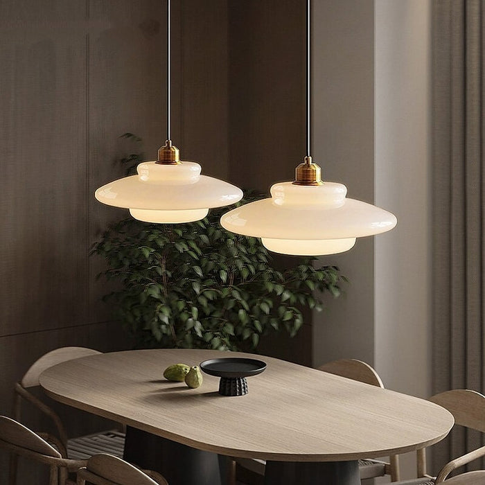 Lampa Wisząca Art Deco ze Szklanym Kloszem i Mosiężnym Wykończeniem - 10