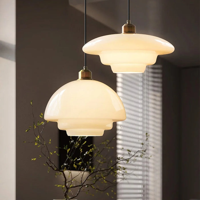 Lampa Wisząca Art Deco ze Szklanym Kloszem i Mosiężnym Wykończeniem - 13