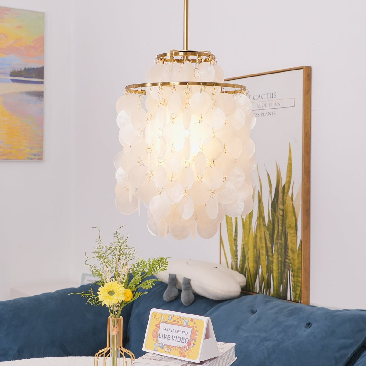 Lampa Wisząca Boho z Dyskami z Muszli na Metalowej Ramie