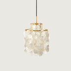 Lampa Wisząca Boho z Dyskami z Muszli na Metalowej Ramie - Złoto