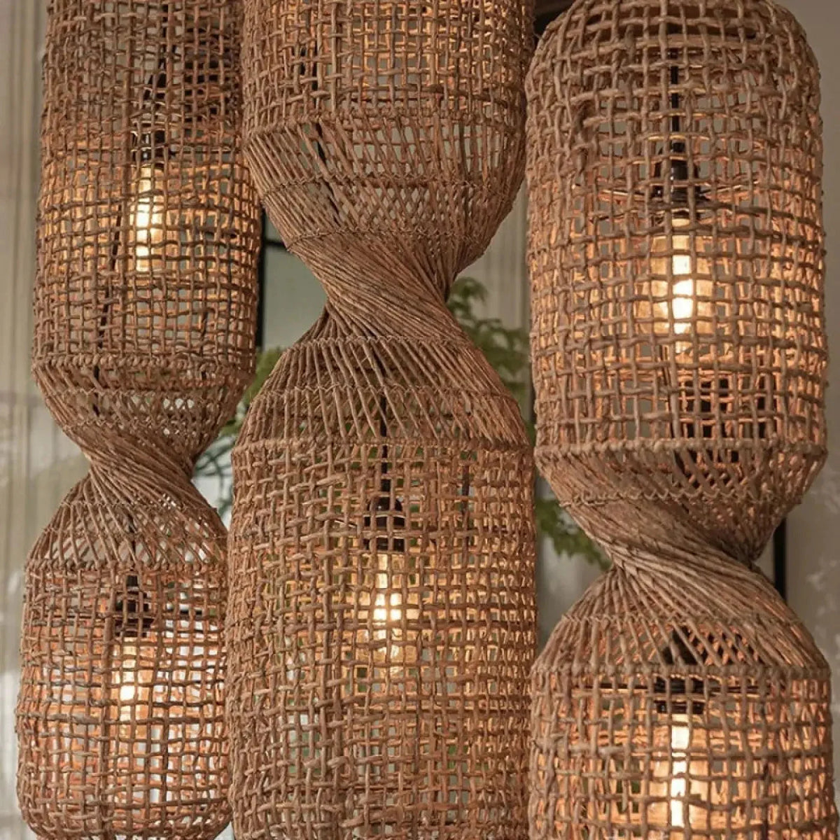 Lampa Wisząca Boho z Plecioną Rattanową Kloszą w Kształcie Klepsydry - 6