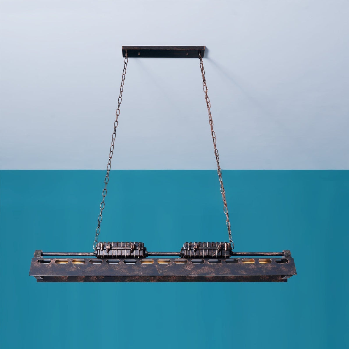 Lampa Wisząca Industrialna z Metalową Obudową na Łańcuchu - 23