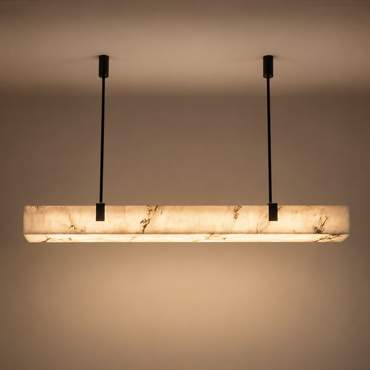 Lampa Wisząca Minimalistyczna z Podłużnym Kloszem w Wzorze Marmuru