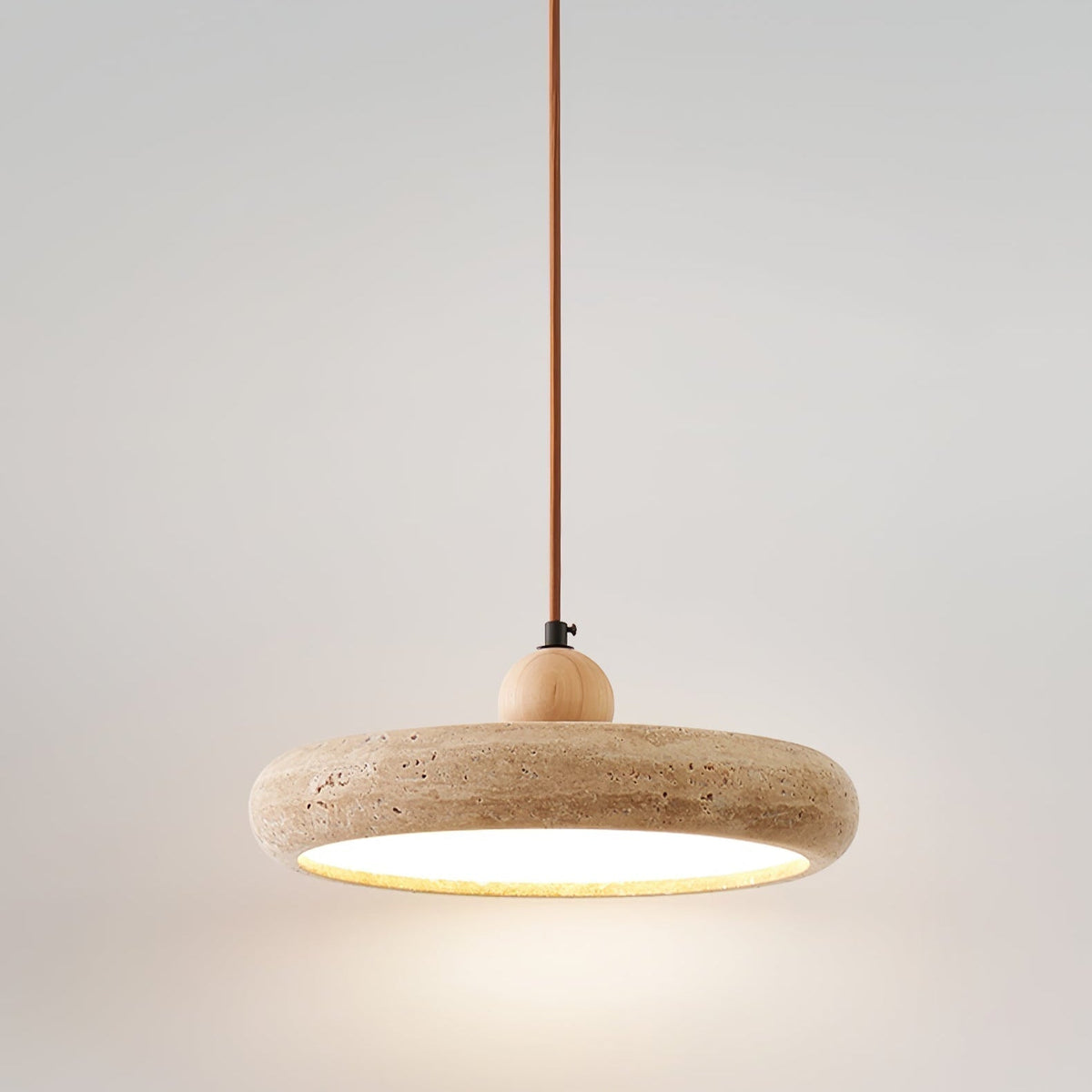 Lampa Wisząca Minimalistyczna z Trawertynowym Kloszem i Drewnianym Detalem - 10