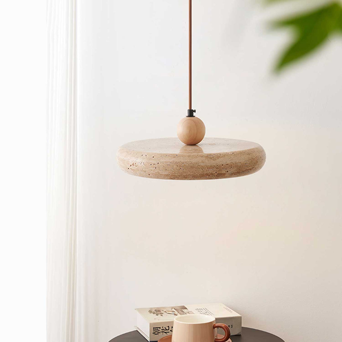 Lampa Wisząca Minimalistyczna z Trawertynowym Kloszem i Drewnianym Detalem - 12