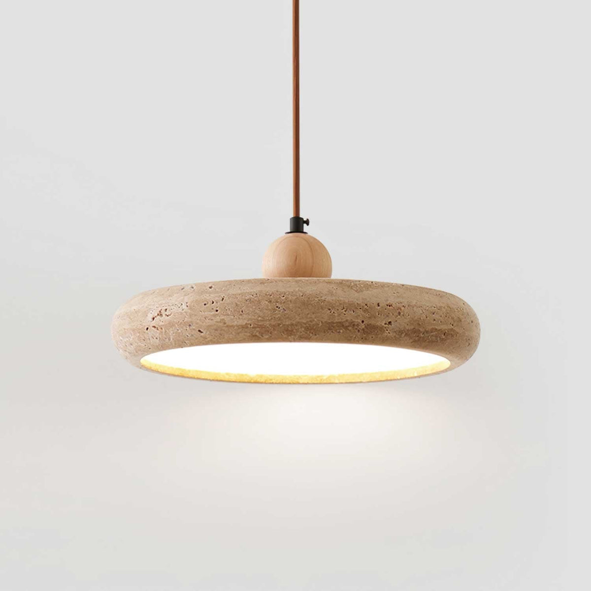 Lampa Wisząca Minimalistyczna z Trawertynowym Kloszem i Drewnianym Detalem - 4